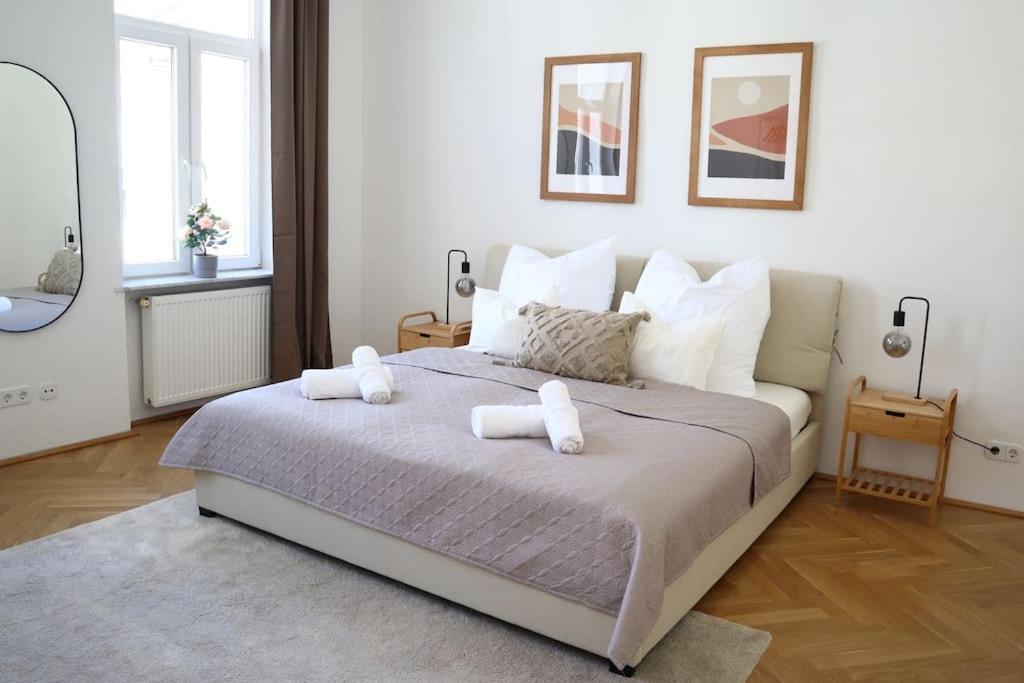 Bloom - Cozy Apartment, 5 Stops To City Center Відень Екстер'єр фото